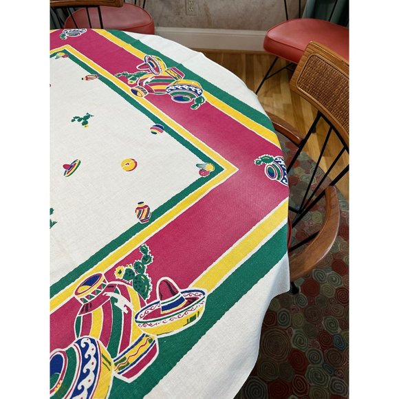 1950s novelty tablecloth with southwest theme sombreros and clay pots 48" x 51" - Picture 3 of 5